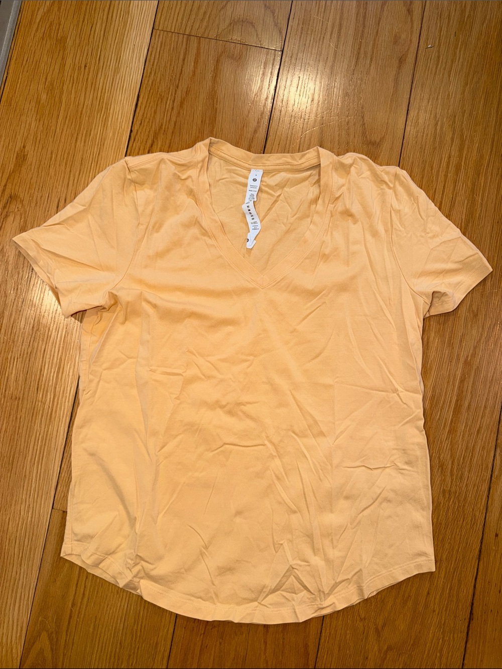 Women's Lululemon V-Neck Tee - Peach